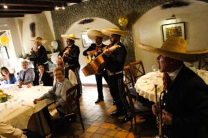 Mariachis para cumpleaños en Barcelona Mariachis Barcelona para cumpleaños